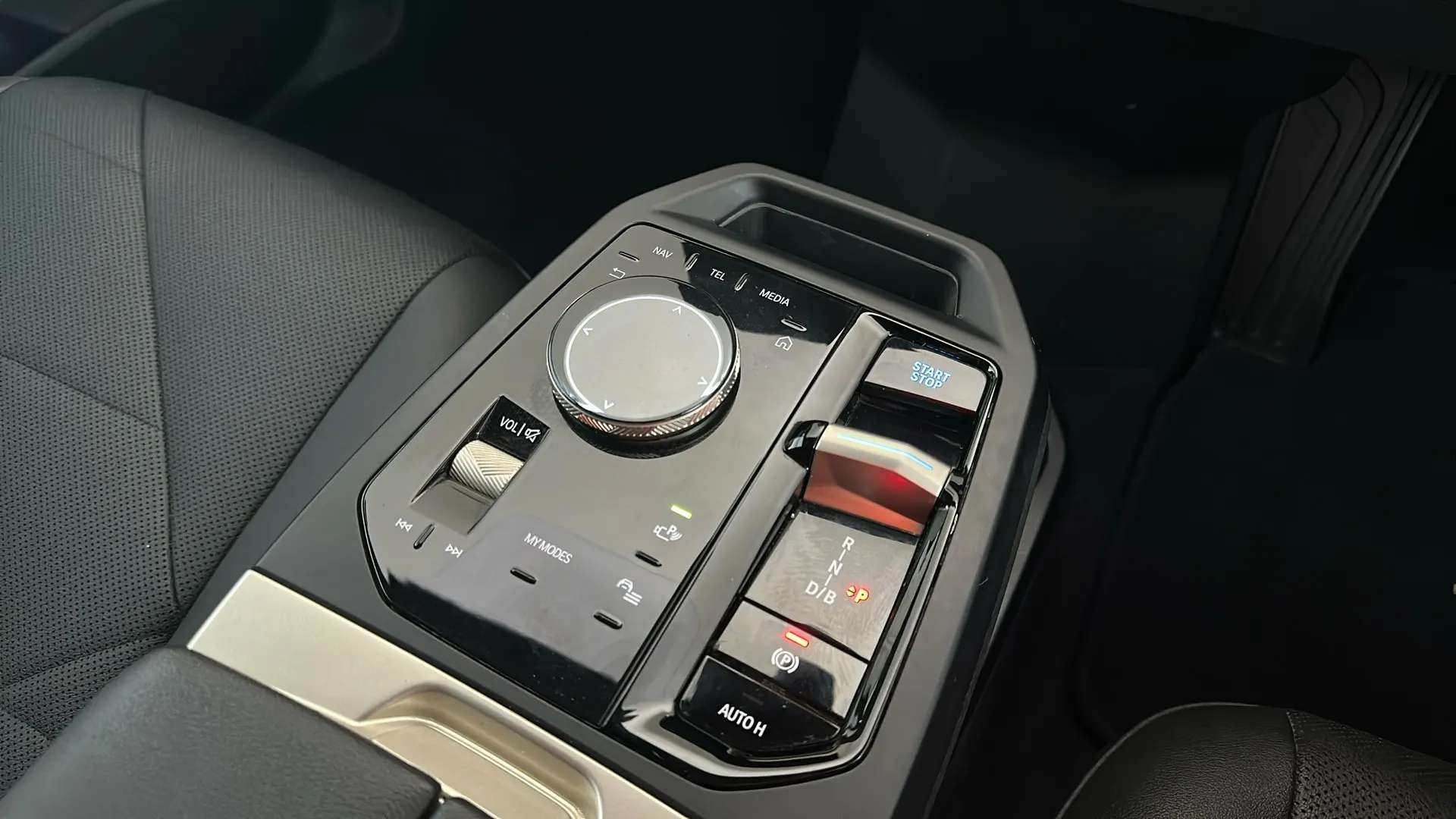 2022 BMW IX 2022 BMW IX