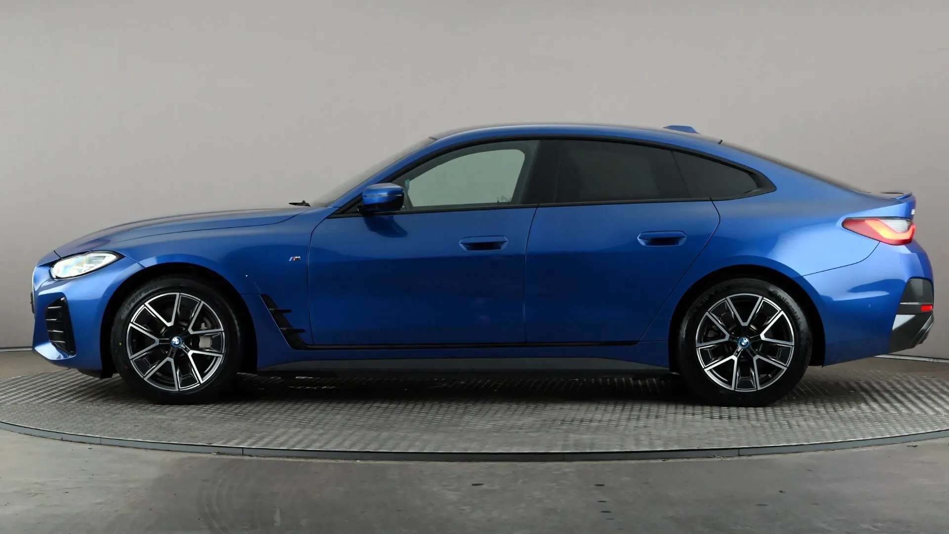 A 2022 BMW I4 250kW eDrive40 M Sport 83.9kWh Auto A 2022 BMW I4 250kW eDrive40 M Sport 83.9kWh Auto