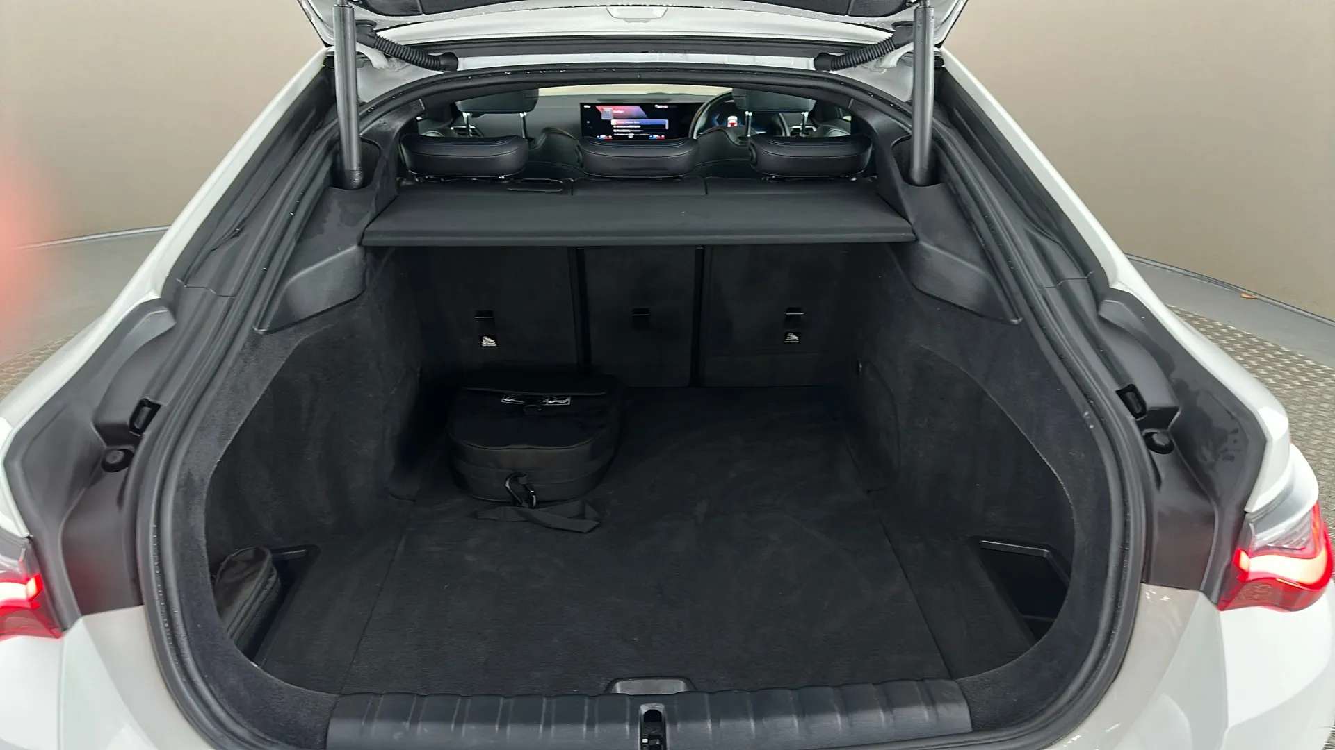 2022 BMW I4 2022 BMW I4