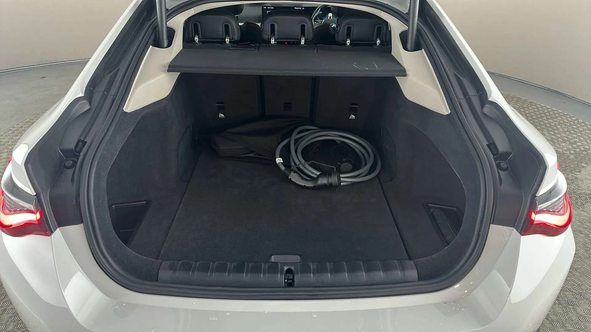 2022 BMW I4 2022 BMW I4