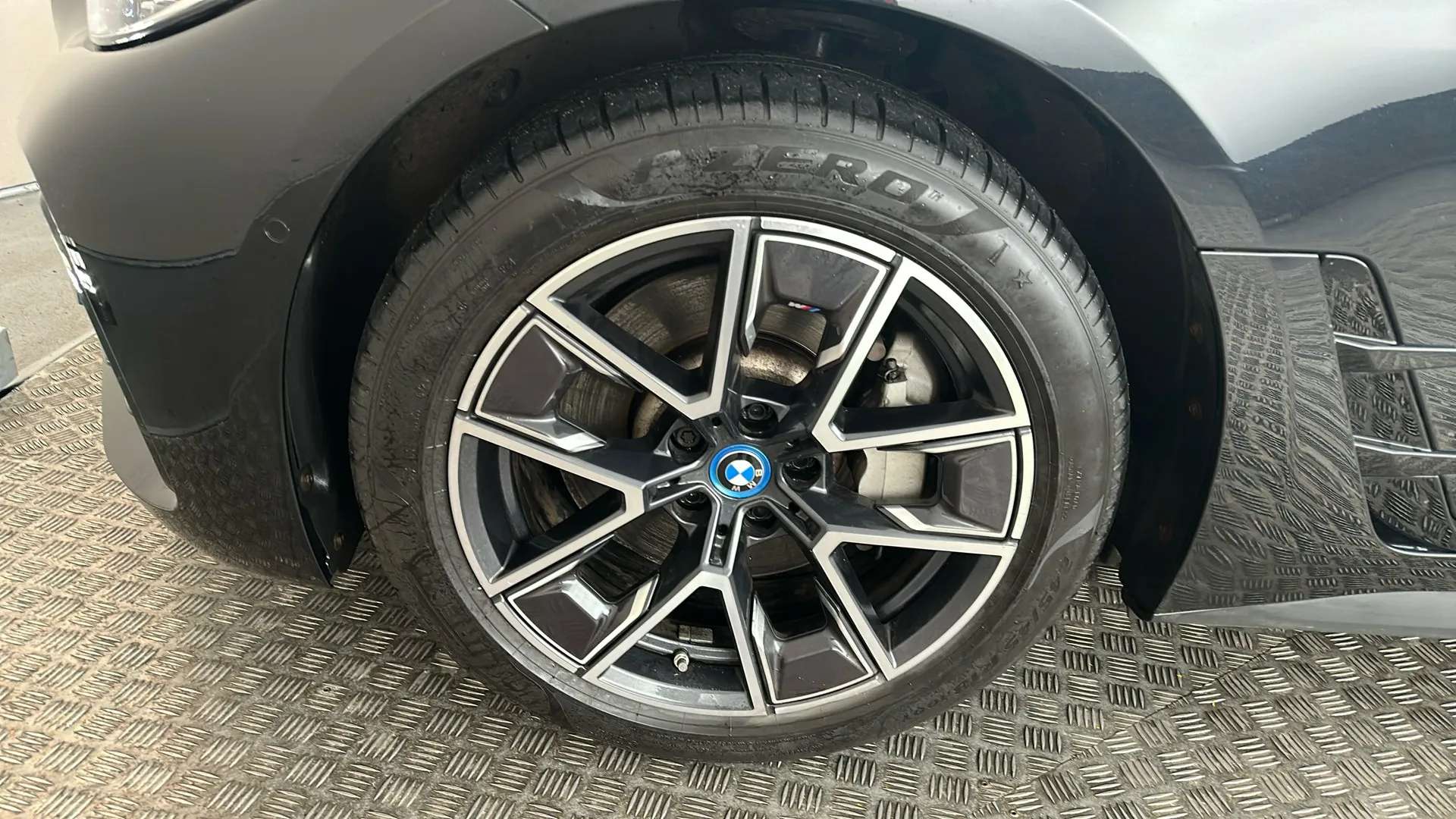 2023 BMW I4 2023 BMW I4