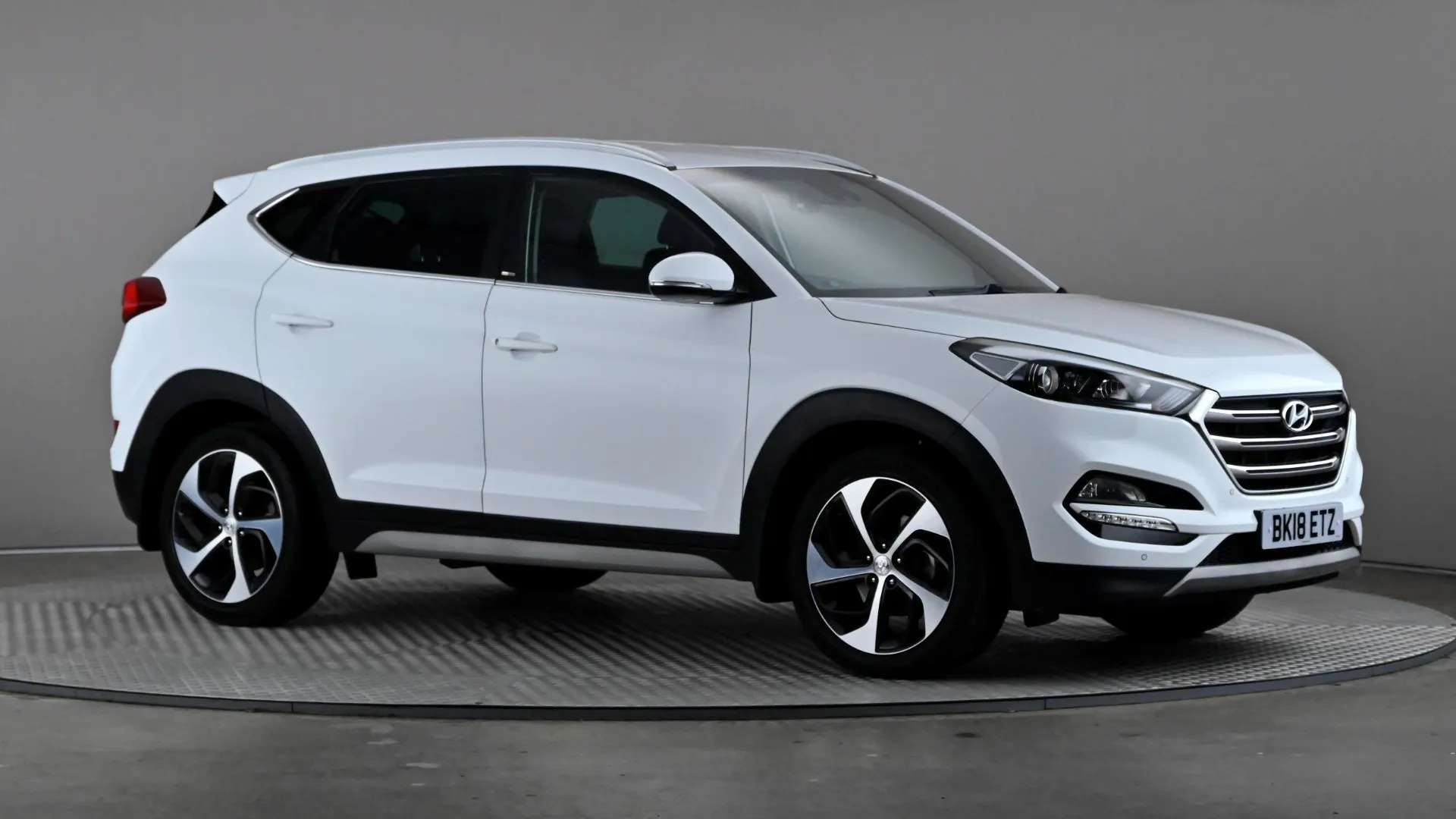 A 2018 HYUNDAI TUCSON 1.6 TGDi Sport Edition 2WD A 2018 HYUNDAI TUCSON 1.6 TGDi Sport Edition 2WD