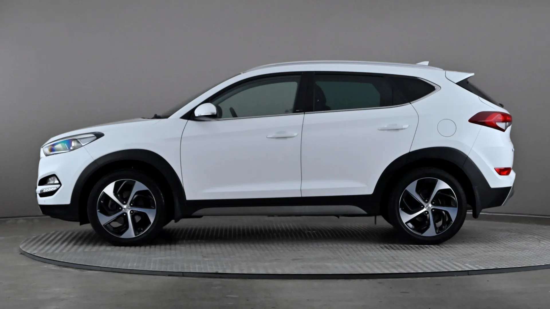 A 2018 HYUNDAI TUCSON 1.6 TGDi Sport Edition 2WD A 2018 HYUNDAI TUCSON 1.6 TGDi Sport Edition 2WD