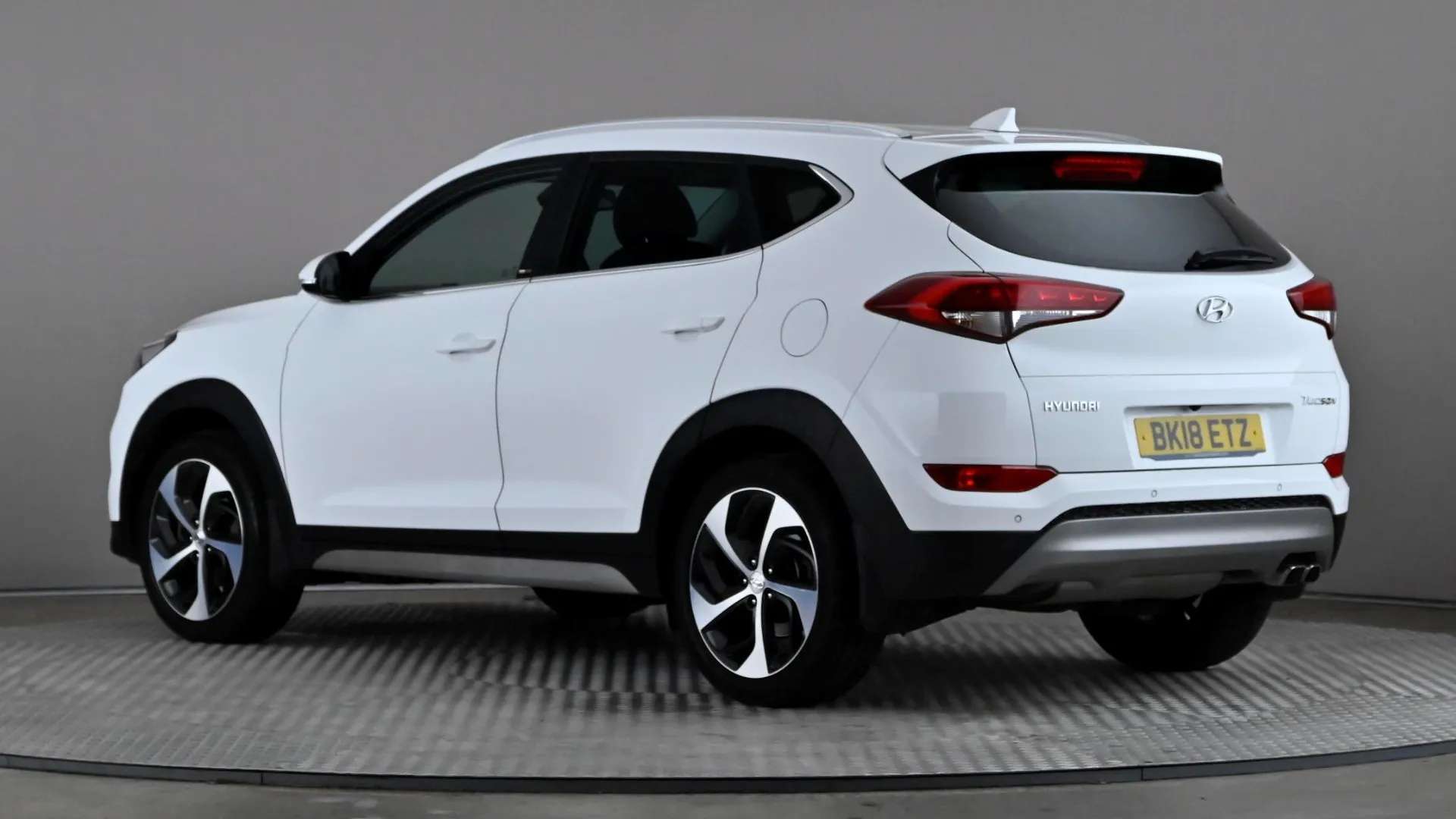 A 2018 HYUNDAI TUCSON 1.6 TGDi Sport Edition 2WD A 2018 HYUNDAI TUCSON 1.6 TGDi Sport Edition 2WD