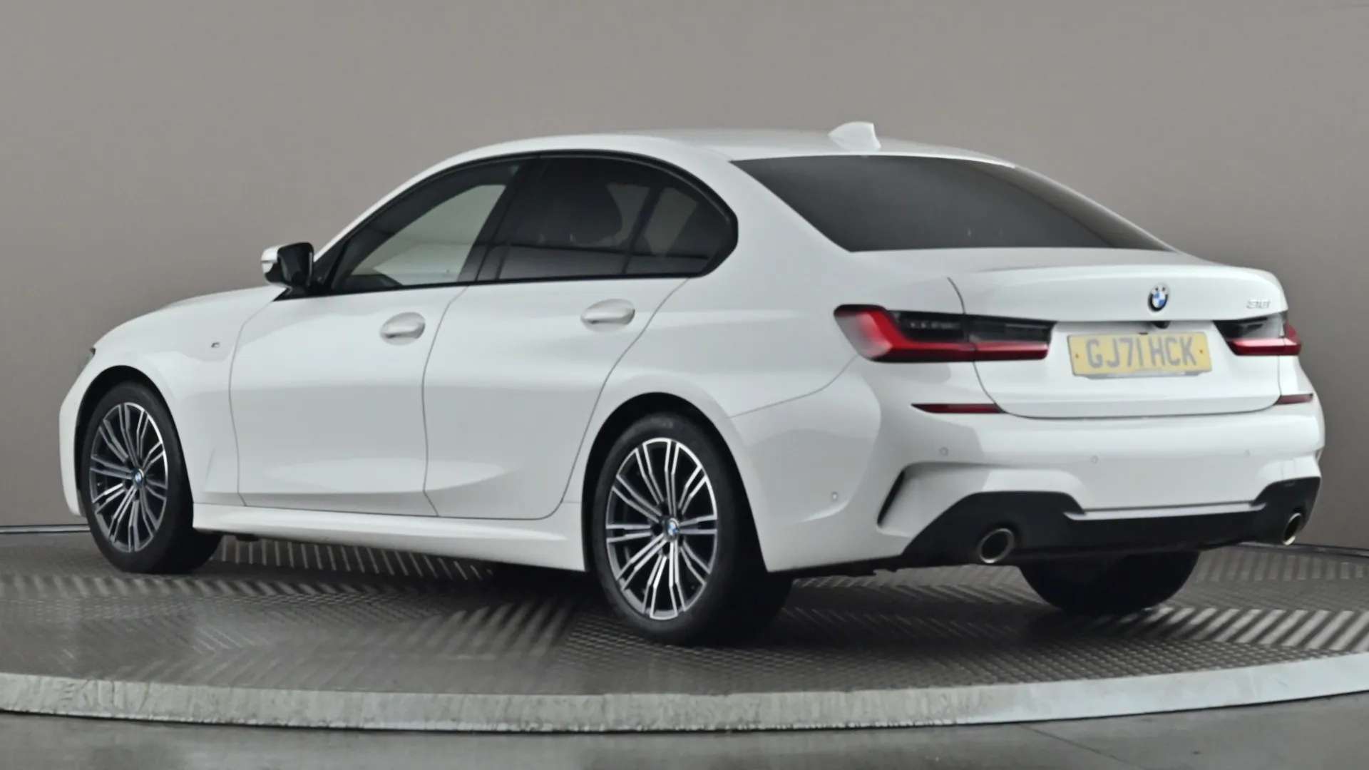 A 2021 BMW 3 SERIES 318i M Sport Step Auto A 2021 BMW 3 SERIES 318i M Sport Step Auto