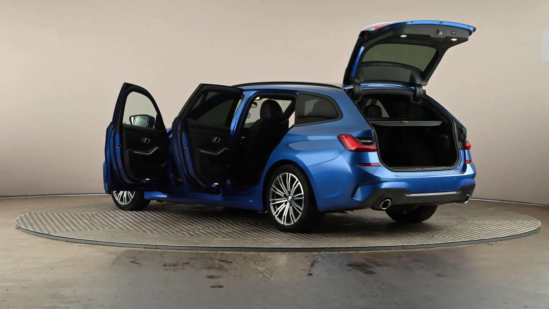 2020 BMW 3 SERIES TOURING 2020 BMW 3 SERIES TOURING