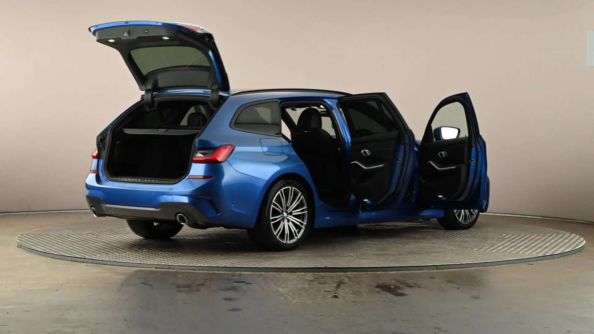 2020 BMW 3 SERIES TOURING 2020 BMW 3 SERIES TOURING