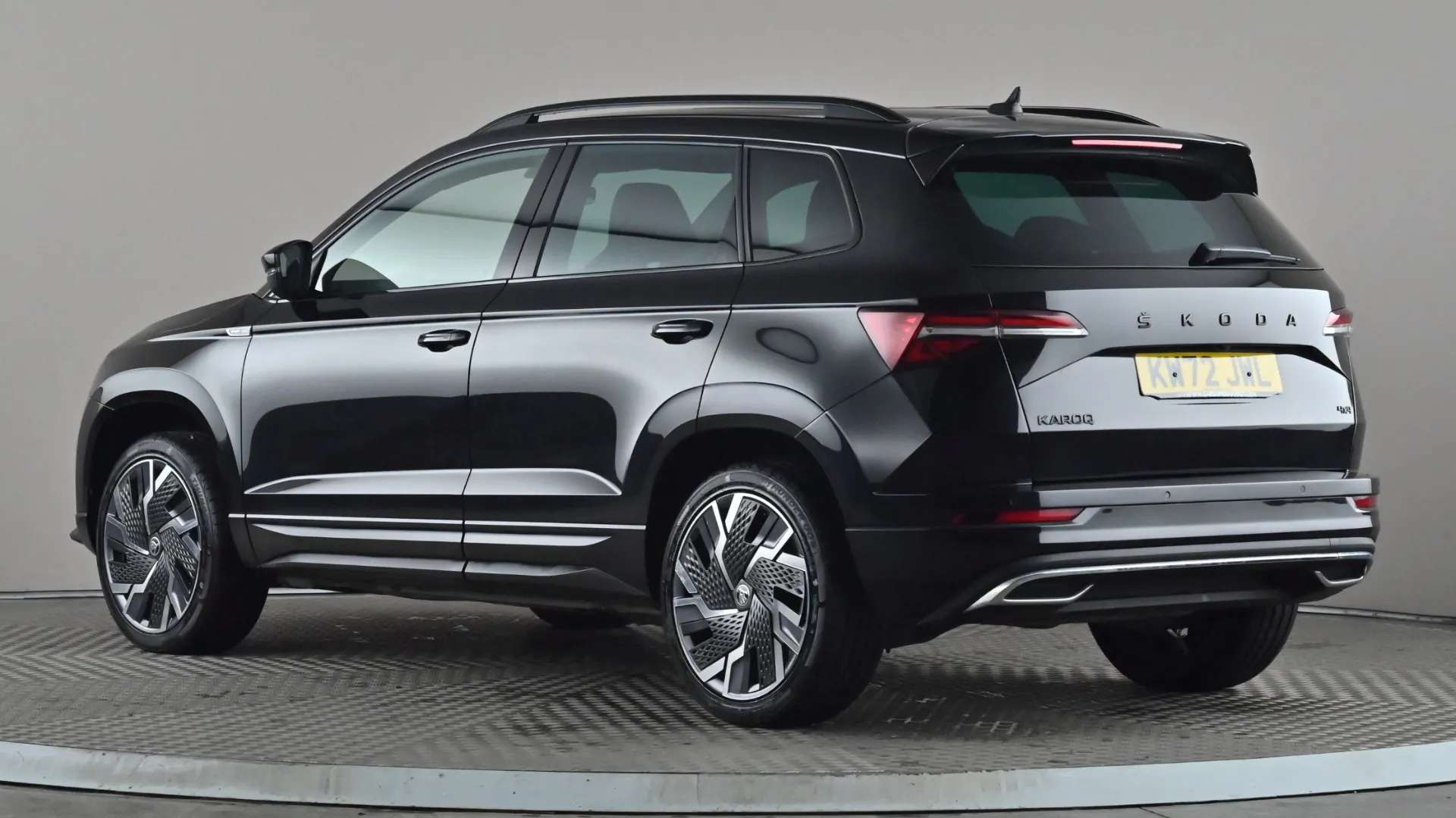 A 2023 SKODA KAROQ 2.0 TSI Sportline 4x4 DSG A 2023 SKODA KAROQ 2.0 TSI Sportline 4x4 DSG