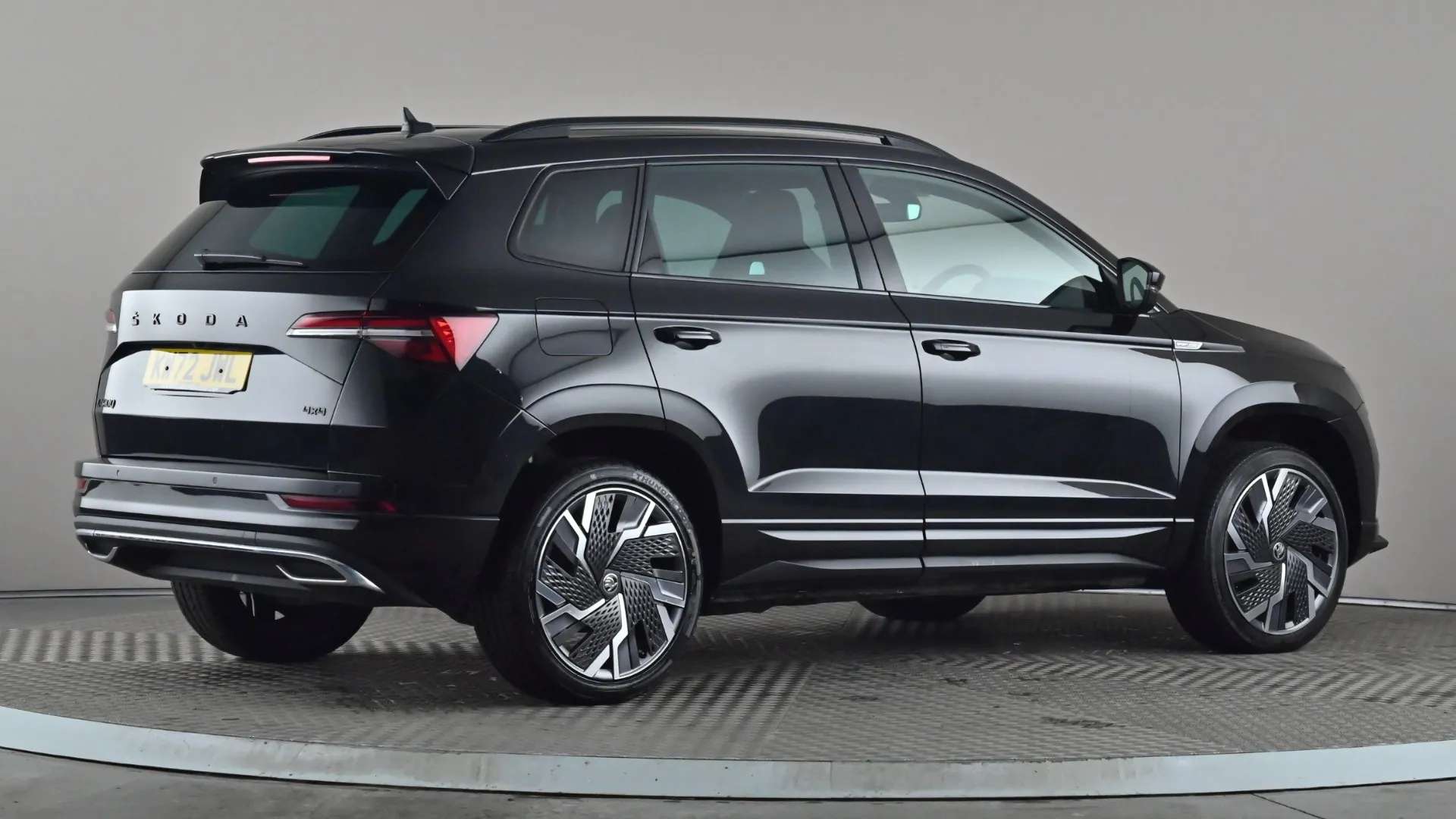 2023 SKODA KAROQ 2023 SKODA KAROQ