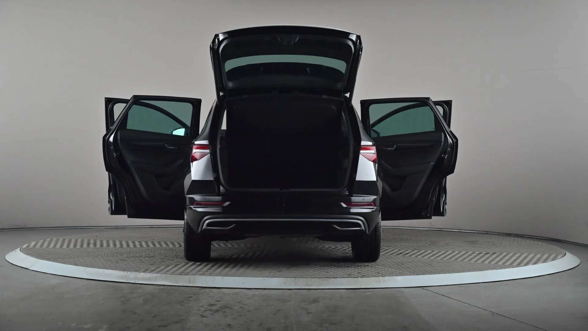 2023 SKODA KAROQ 2023 SKODA KAROQ