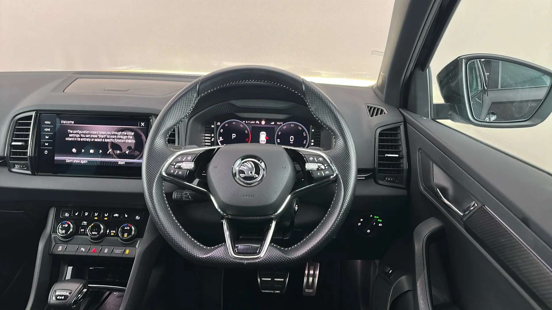 2023 SKODA KAROQ 2023 SKODA KAROQ