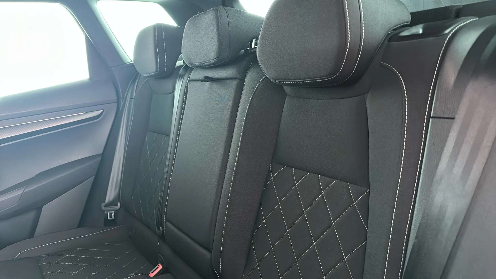 2023 SKODA KAROQ 2023 SKODA KAROQ