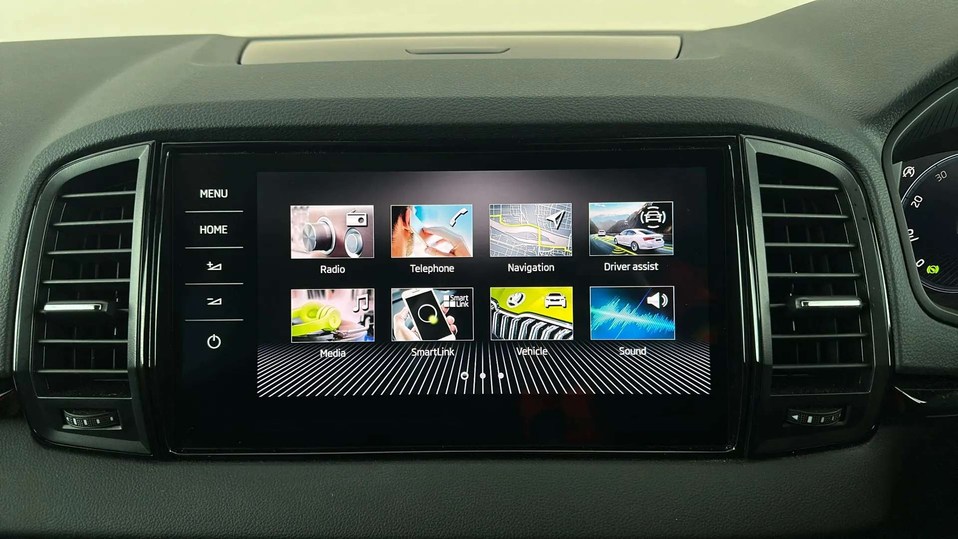 2023 SKODA KAROQ 2023 SKODA KAROQ