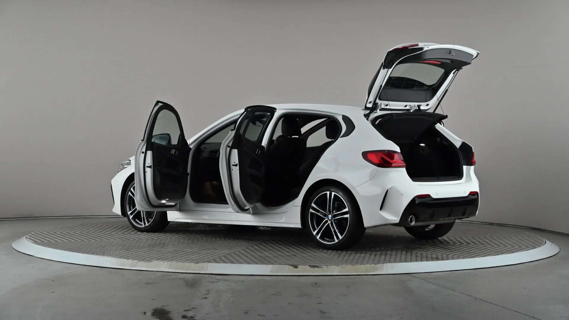 2022 BMW 1 SERIES 2022 BMW 1 SERIES