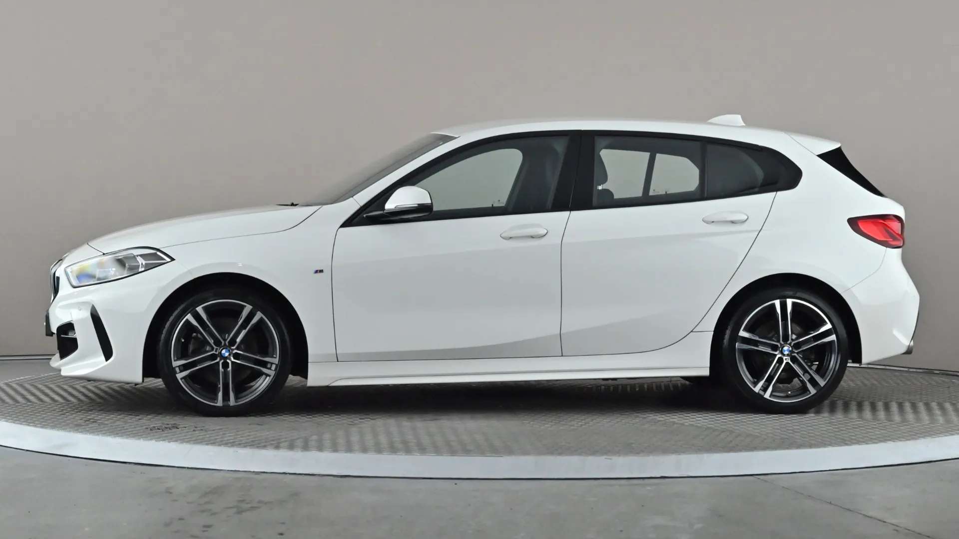 2022 BMW 1 SERIES 2022 BMW 1 SERIES