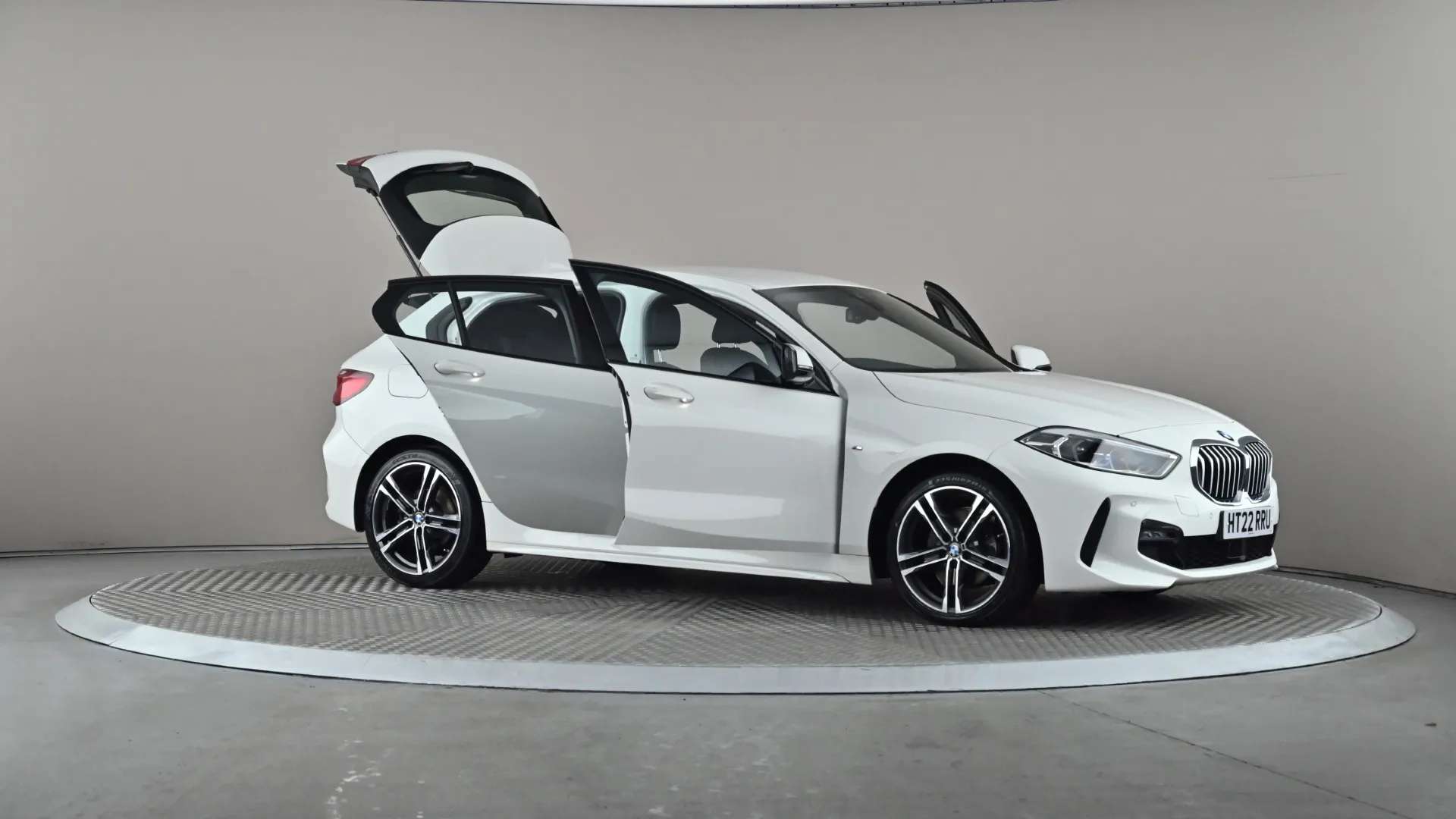 2022 BMW 1 SERIES 2022 BMW 1 SERIES