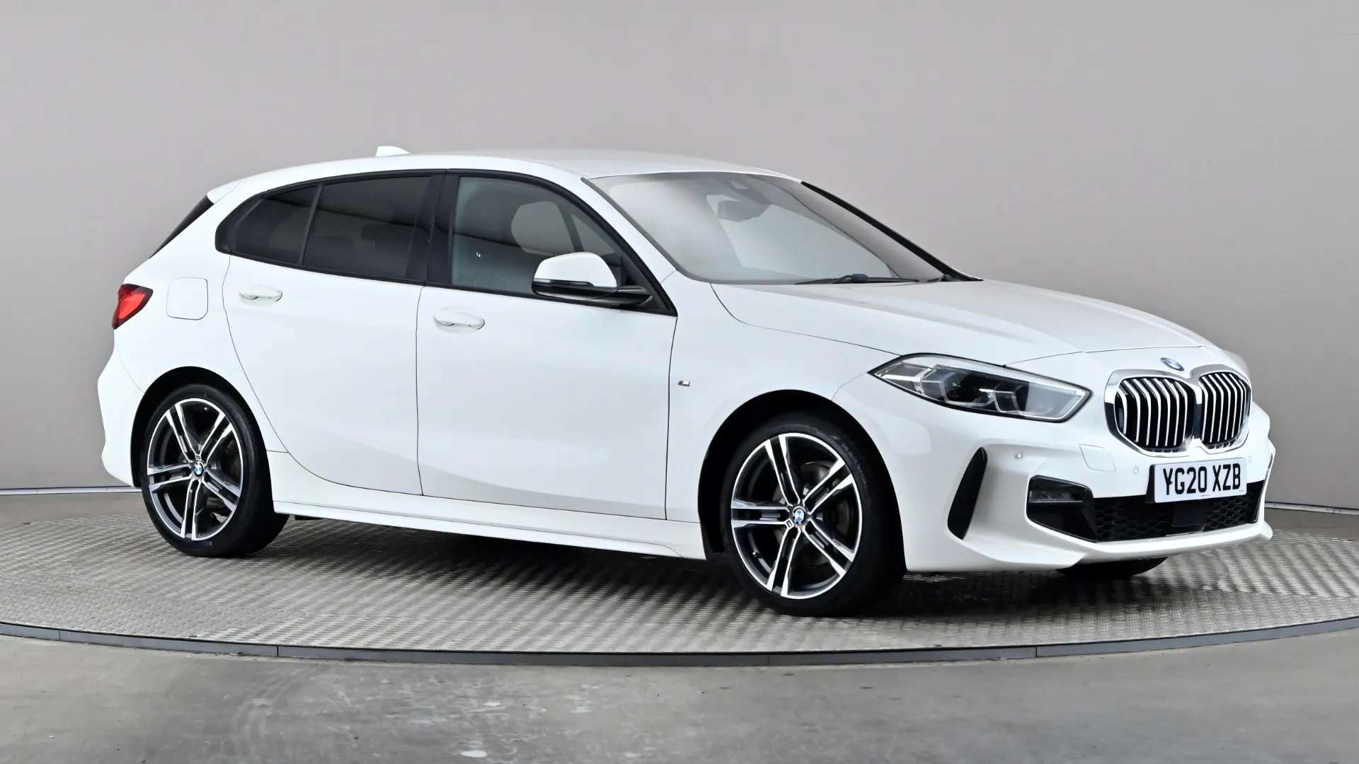 A 2020 BMW 1 SERIES 118i M Sport A 2020 BMW 1 SERIES 118i M Sport