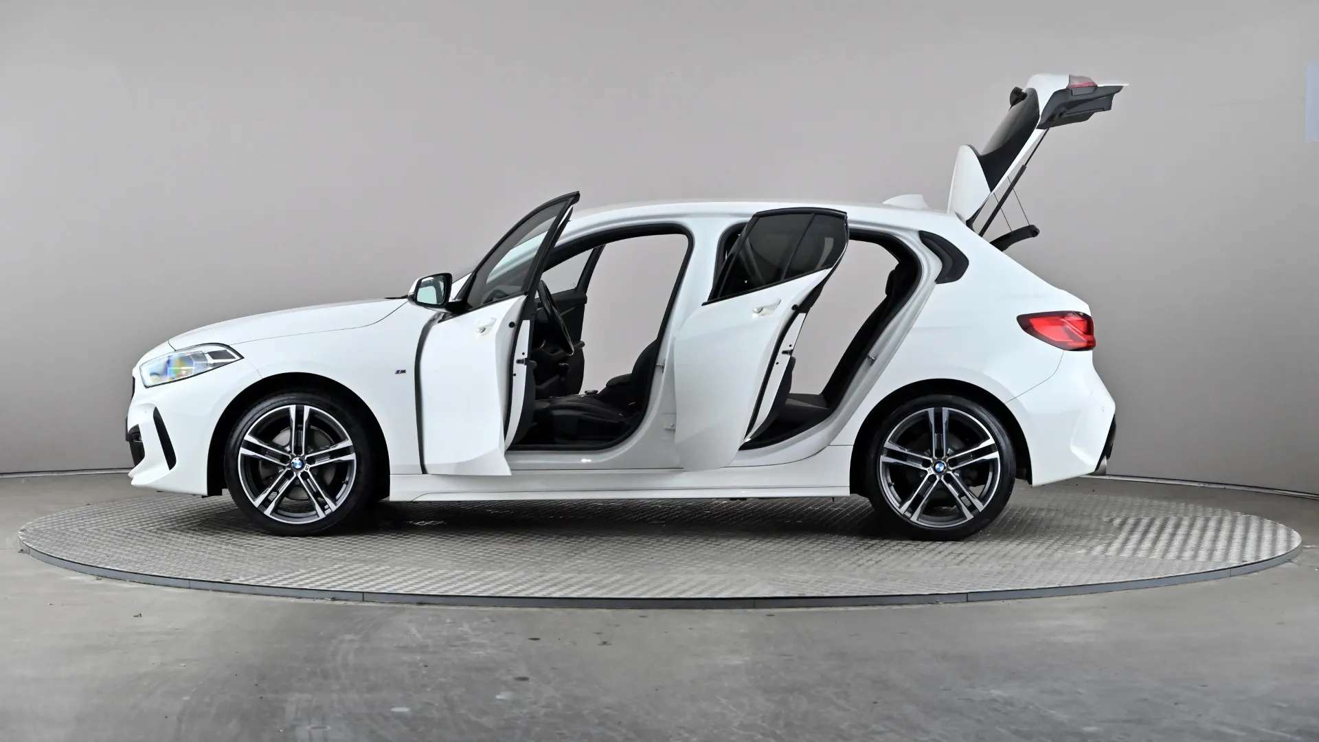 2020 BMW 1 SERIES 2020 BMW 1 SERIES