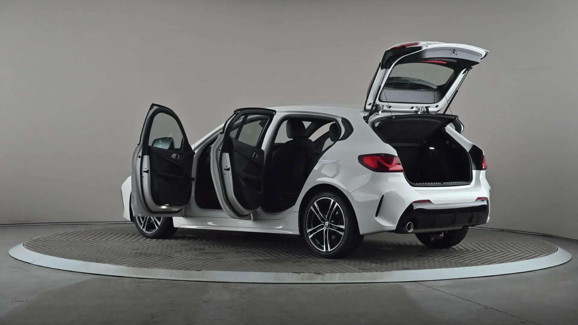 2023 BMW 1 SERIES 2023 BMW 1 SERIES