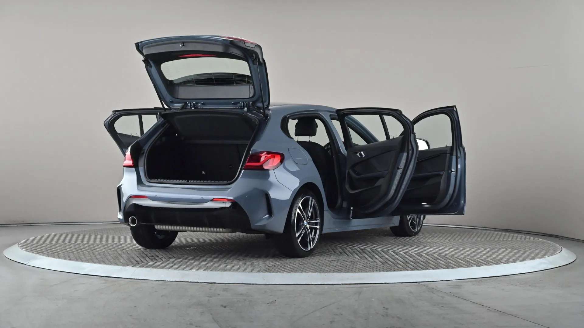 2023 BMW 1 SERIES 2023 BMW 1 SERIES