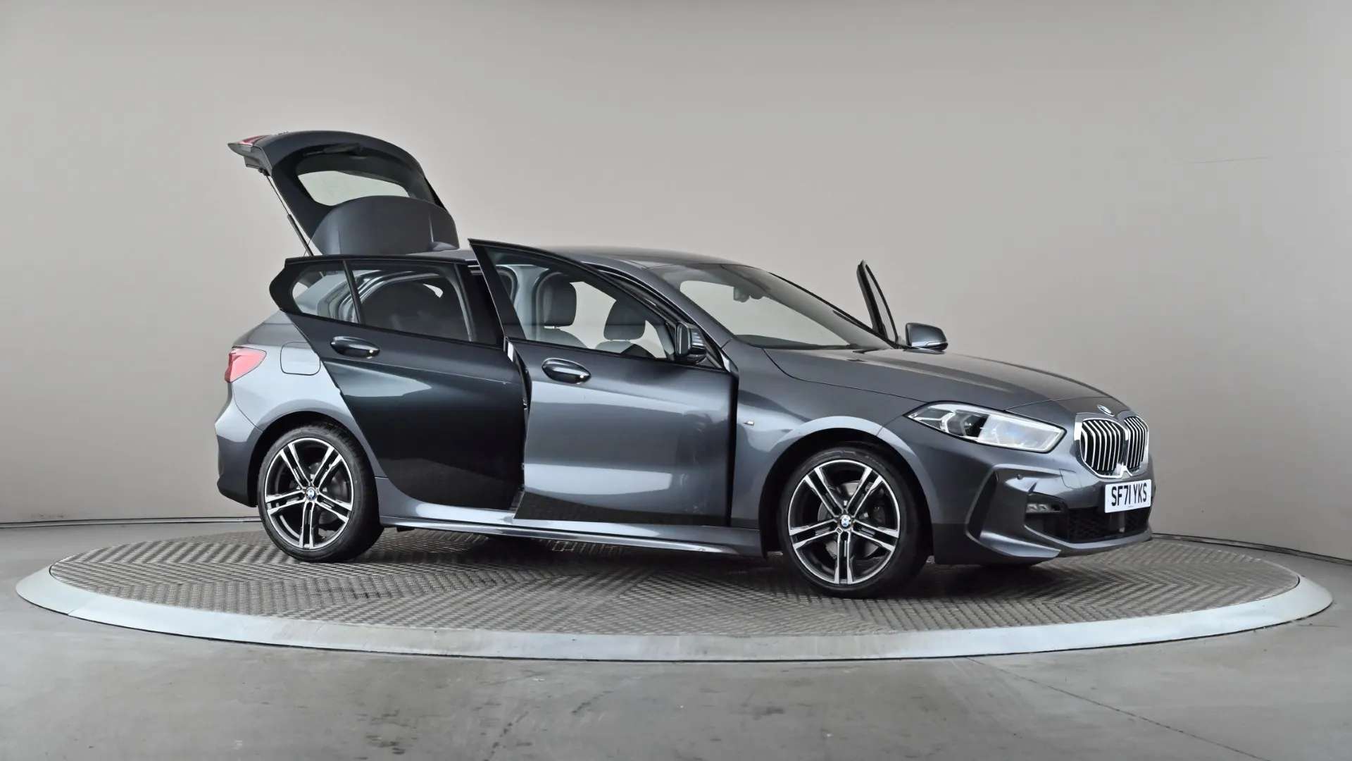 2021 BMW 1 SERIES 2021 BMW 1 SERIES
