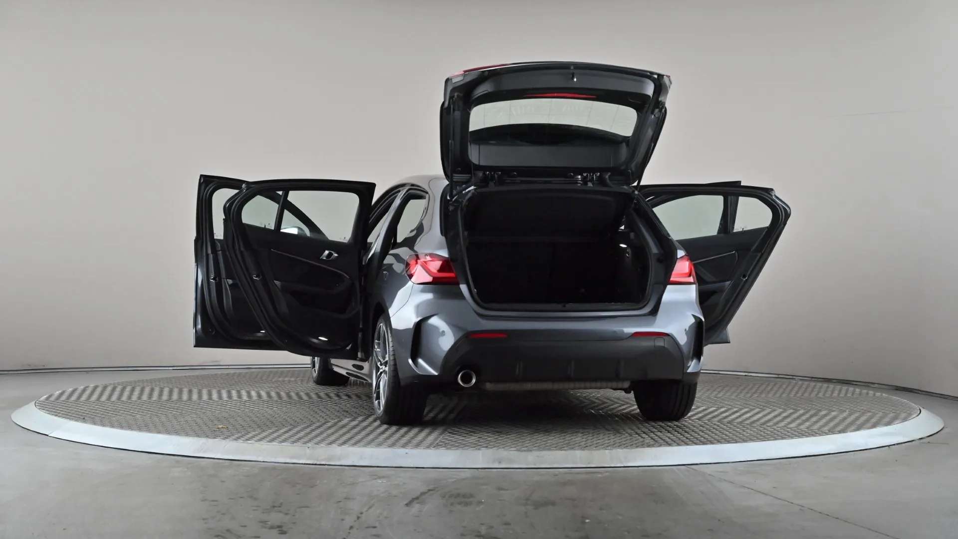 2021 BMW 1 SERIES 2021 BMW 1 SERIES