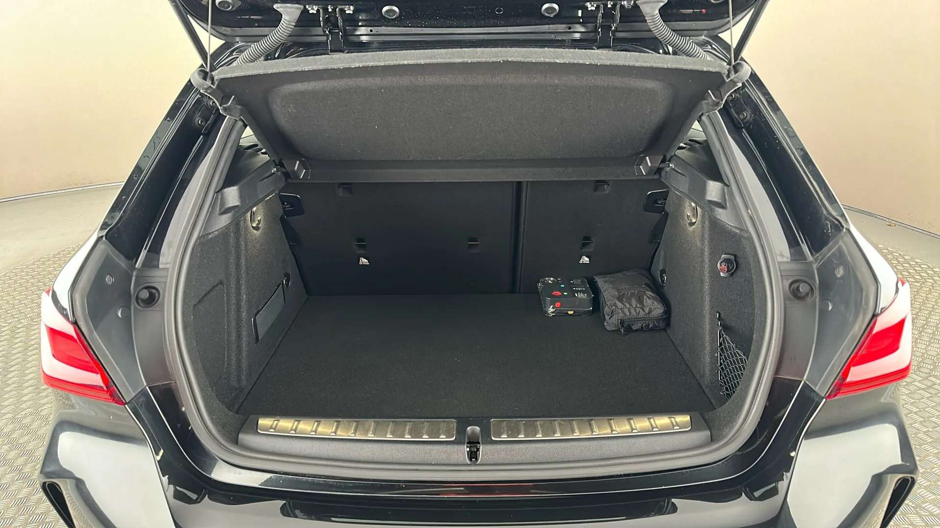 2020 BMW 1 SERIES 2020 BMW 1 SERIES