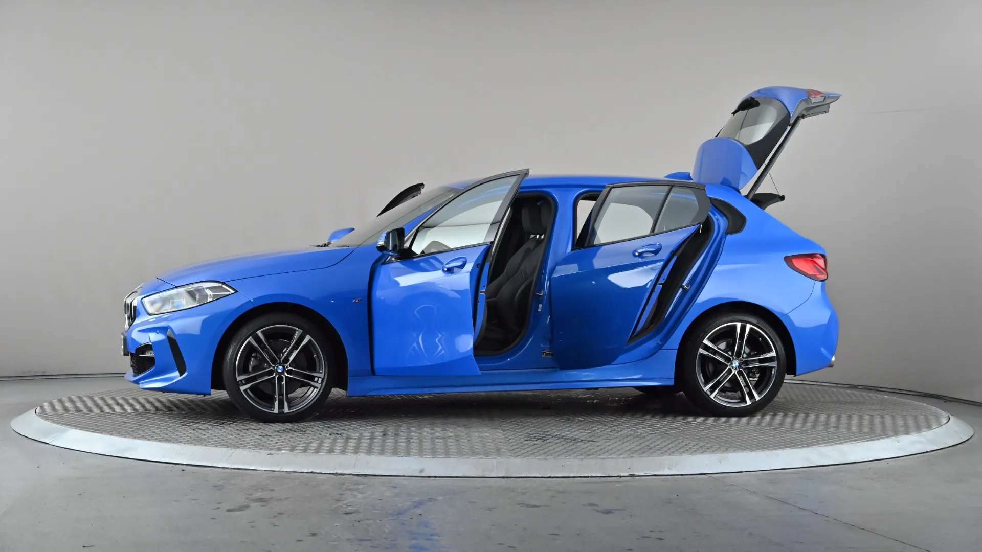 2024 BMW 1 SERIES 2024 BMW 1 SERIES