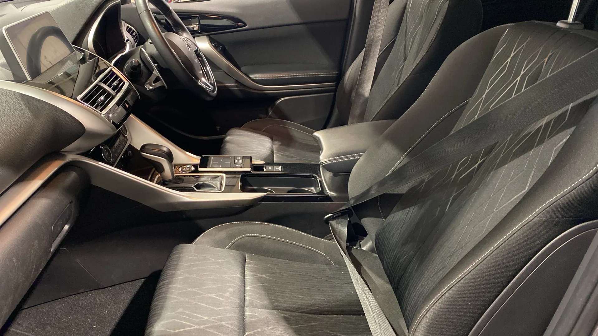 2019 MITSUBISHI ECLIPSE CROSS 2019 MITSUBISHI ECLIPSE CROSS