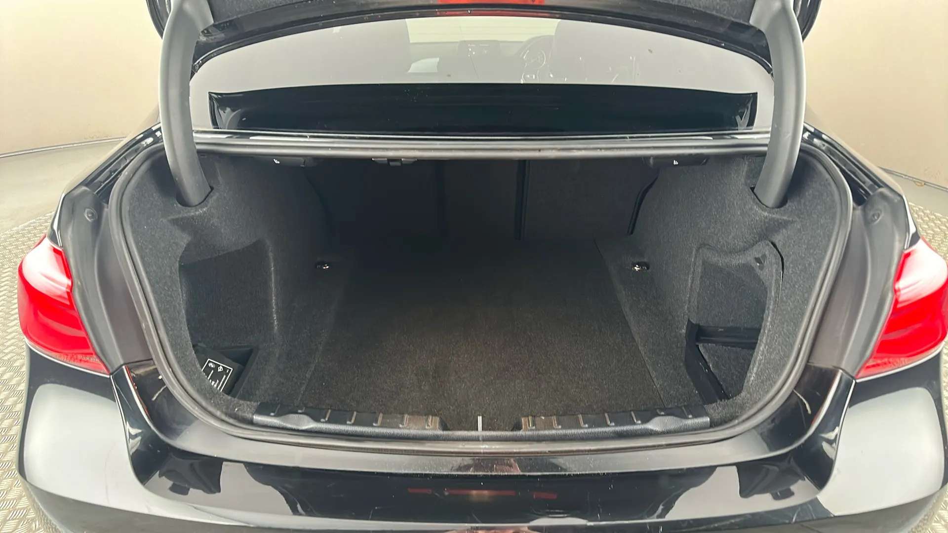 2018 BMW 3 SERIES 2018 BMW 3 SERIES