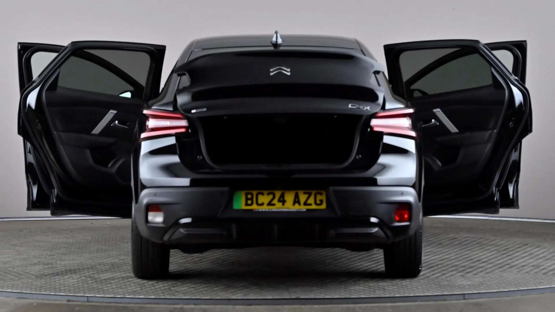 2024 CITROEN C4 X 2024 CITROEN C4 X