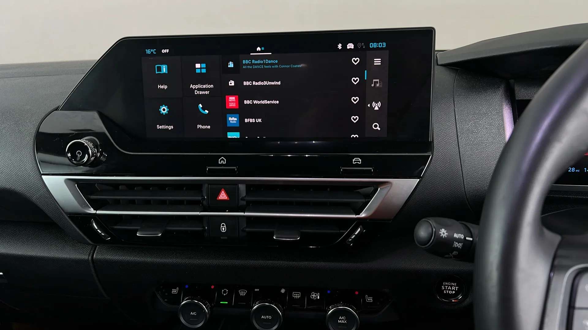 2024 CITROEN C4 X 2024 CITROEN C4 X