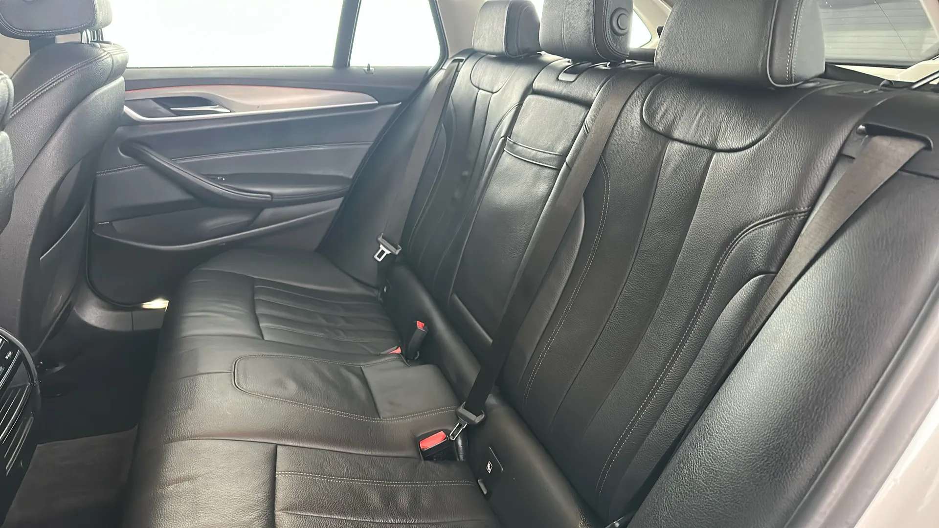 2019 BMW 5 SERIES 2019 BMW 5 SERIES