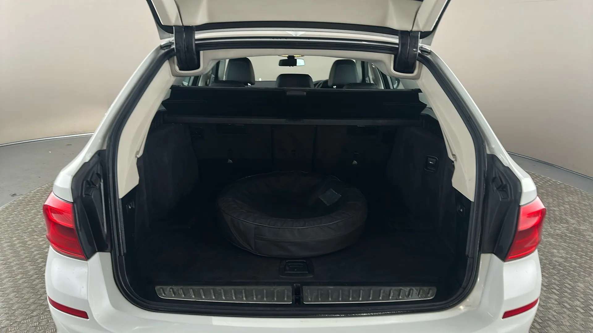 2019 BMW 5 SERIES 2019 BMW 5 SERIES