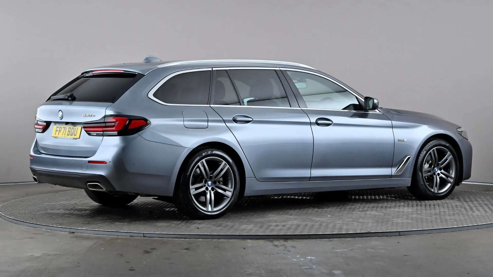 2021 BMW 5 SERIES 2021 BMW 5 SERIES