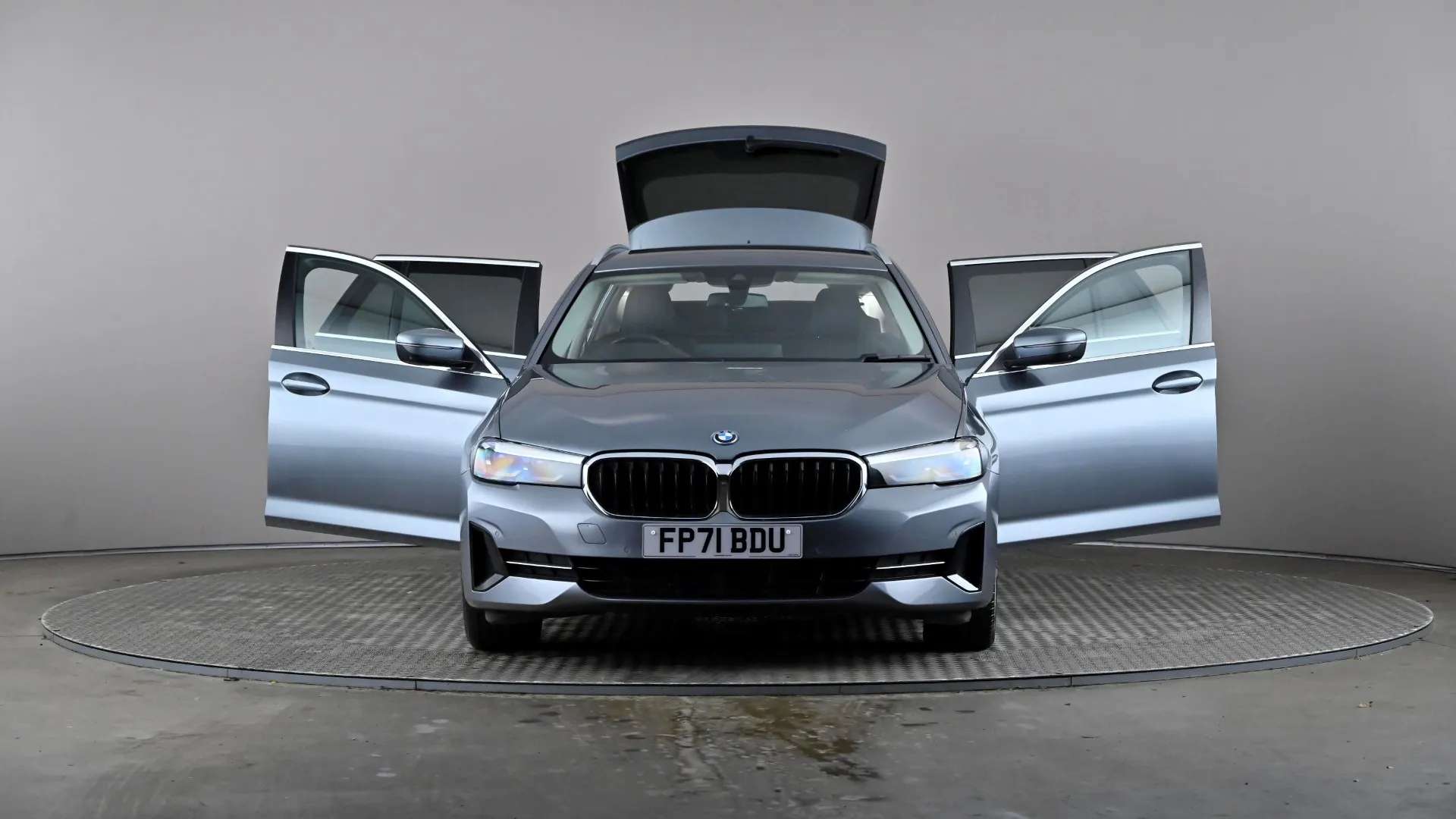 2021 BMW 5 SERIES 2021 BMW 5 SERIES