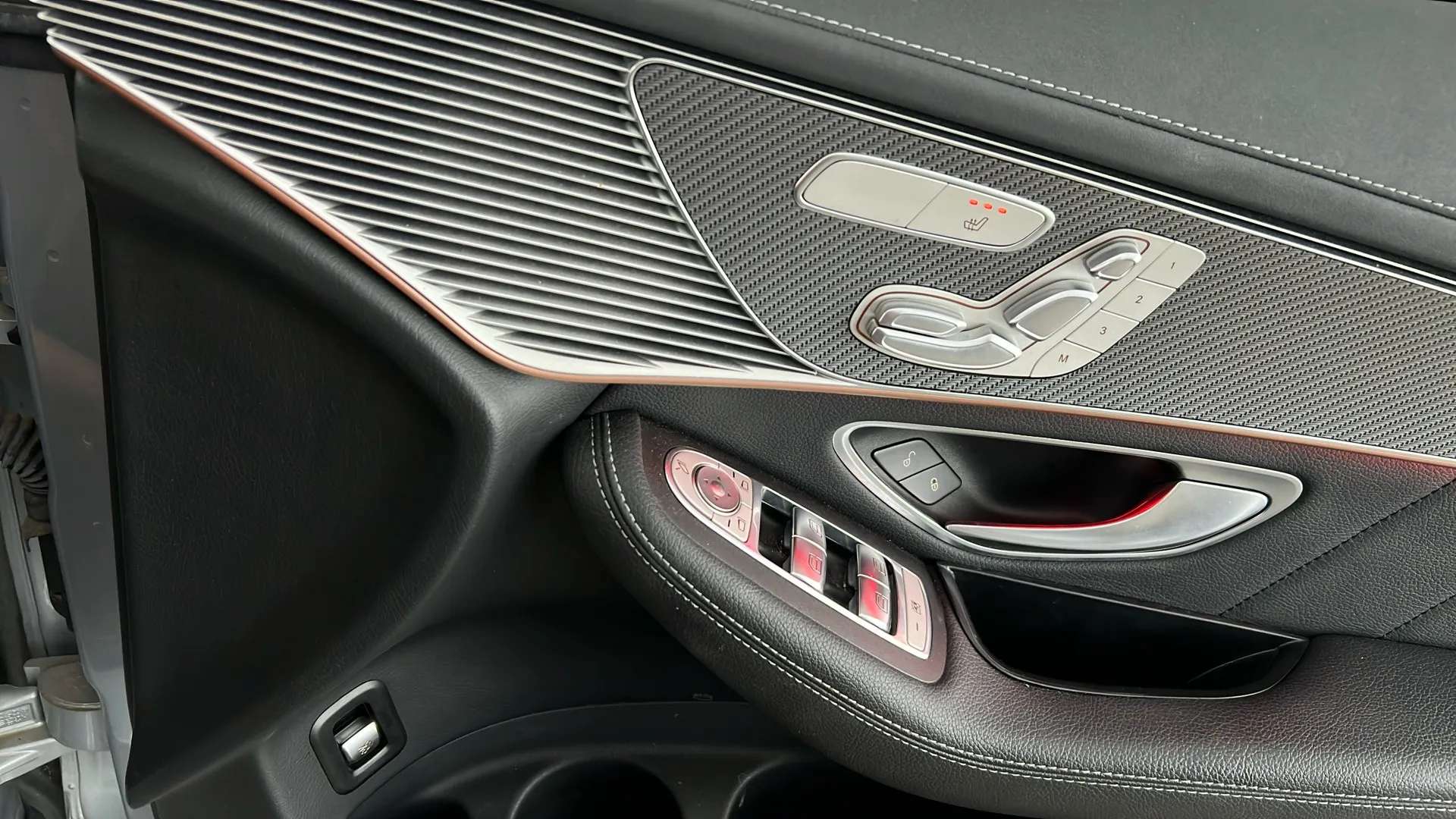 2020 MERCEDES-BENZ EQC 2020 MERCEDES-BENZ EQC