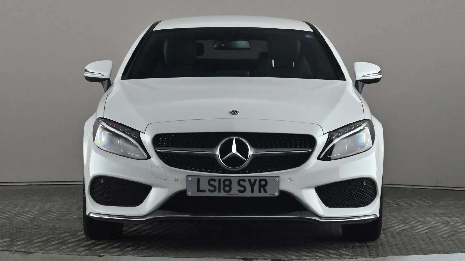 A 2018 MERCEDES-BENZ C CLASS C200 AMG Line 9G-Tronic A 2018 MERCEDES-BENZ C CLASS C200 AMG Line 9G-Tronic