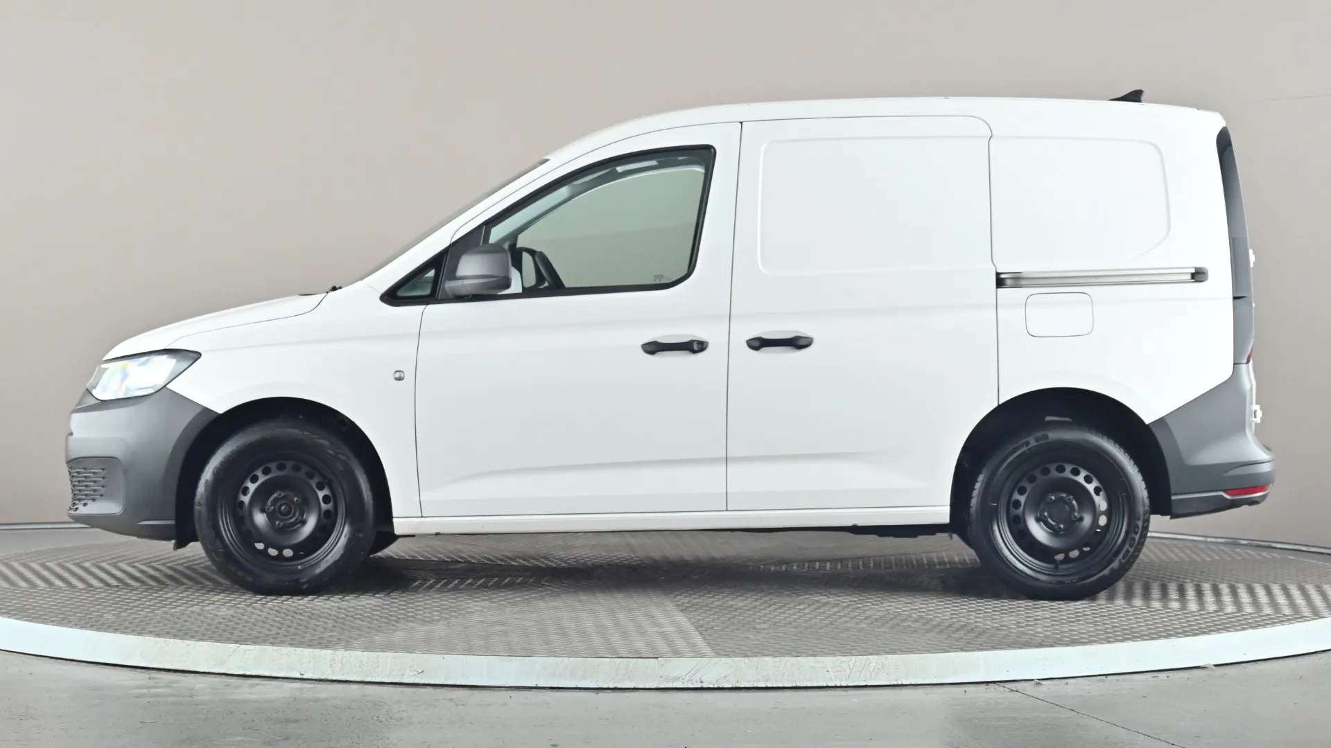 A 2021 VOLKSWAGEN CADDY 2.0 TDI 102PS Commerce Van A 2021 VOLKSWAGEN CADDY 2.0 TDI 102PS Commerce Van