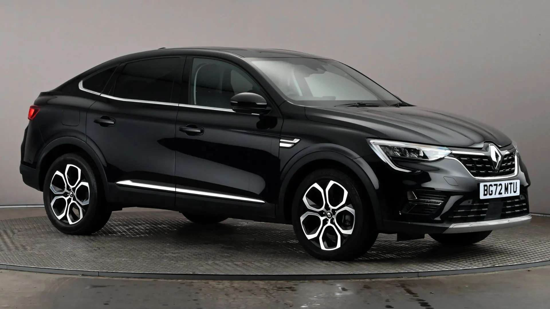 A 2022 RENAULT ARKANA 1.6 E-TECH Hybrid 145 S Edition Auto A 2022 RENAULT ARKANA 1.6 E-TECH Hybrid 145 S Edition Auto