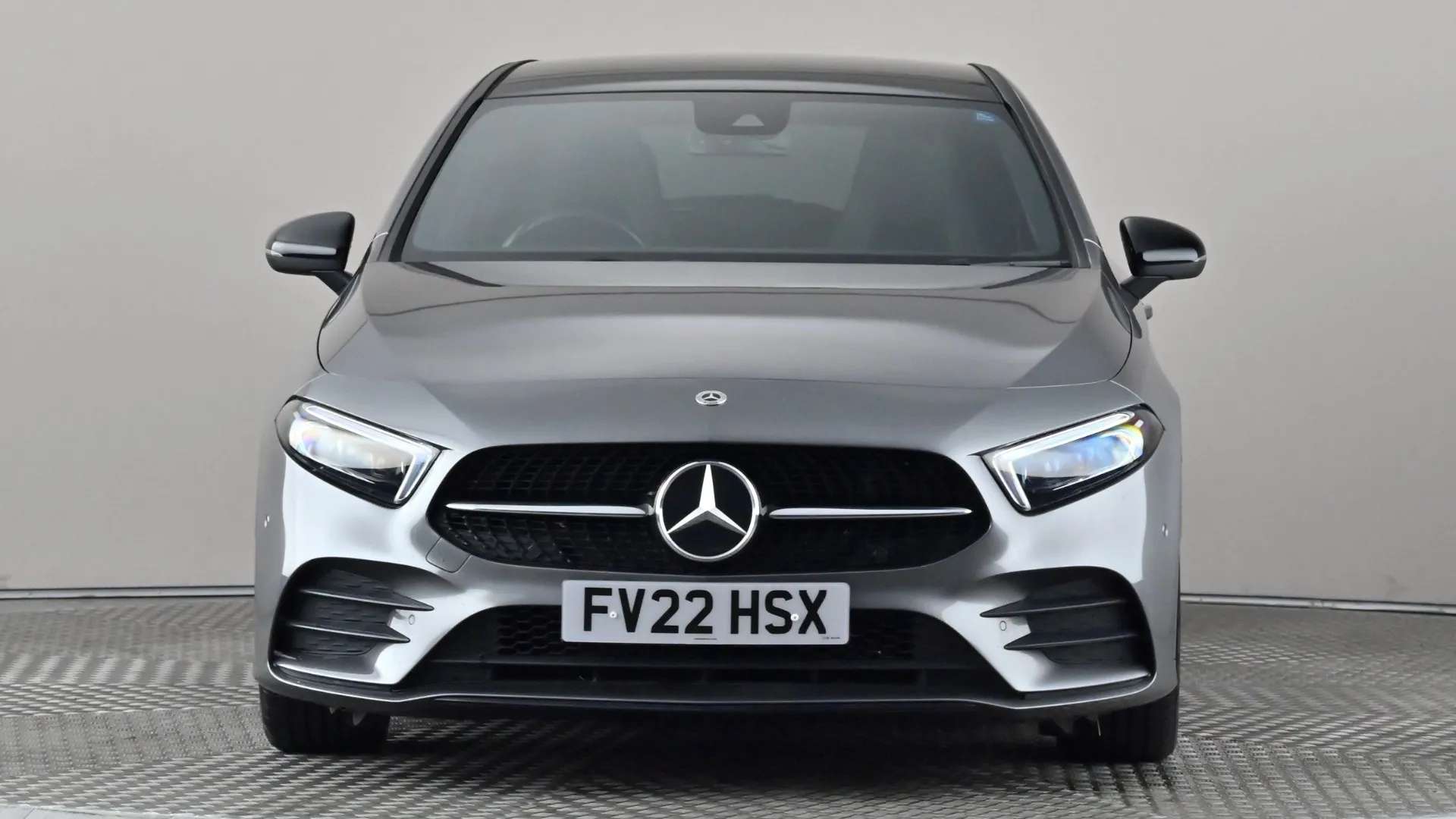 A 2022 MERCEDES-BENZ A CLASS A200 AMG Line Premium Plus Edition Auto A 2022 MERCEDES-BENZ A CLASS A200 AMG Line Premium Plus Edition Auto