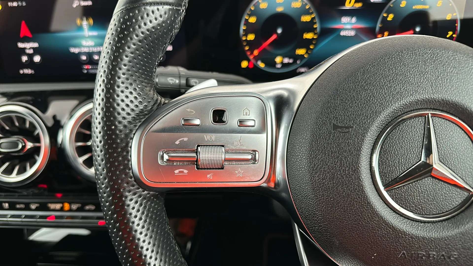 2022 MERCEDES-BENZ A CLASS 2022 MERCEDES-BENZ A CLASS