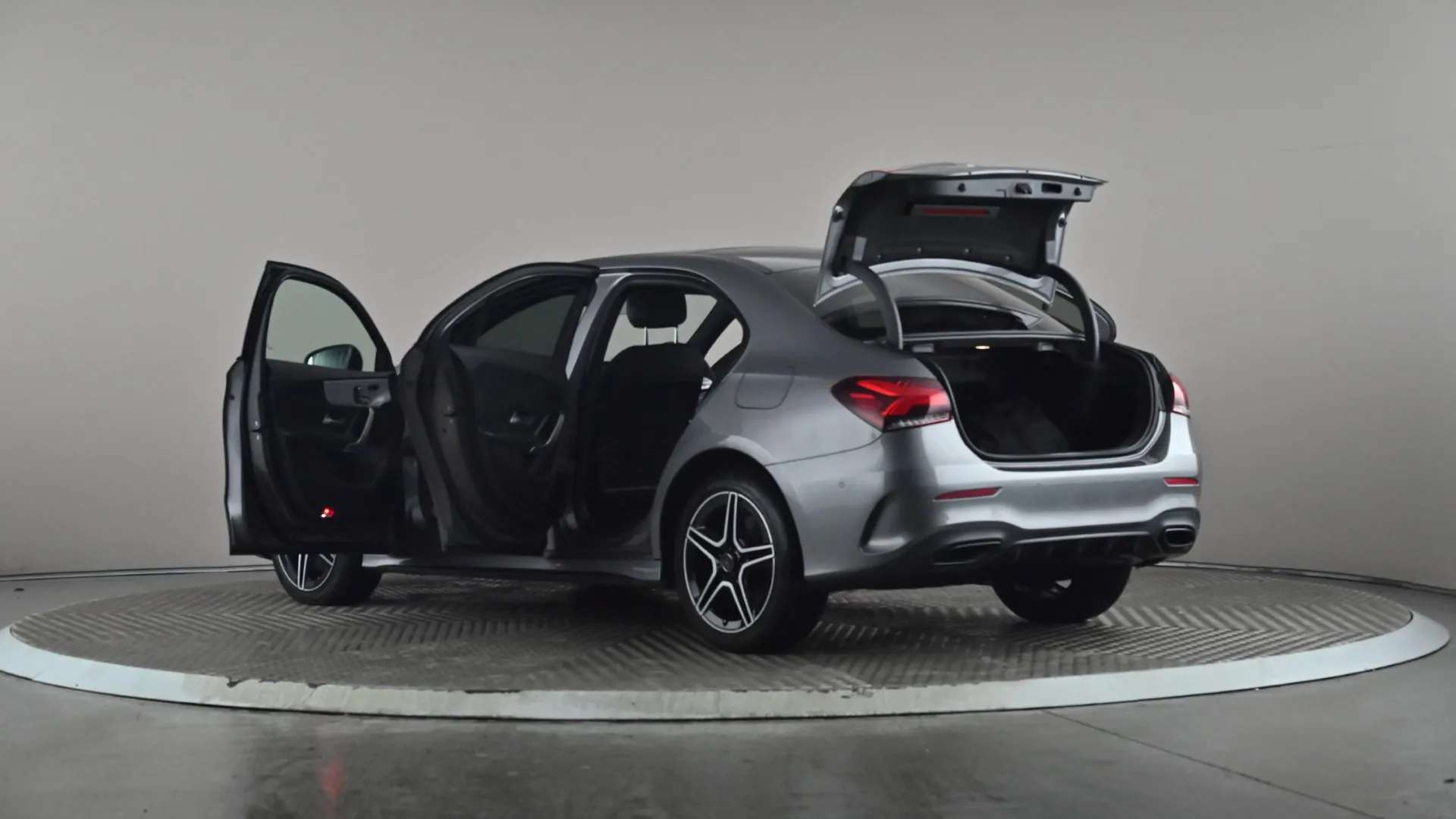 2021 MERCEDES-BENZ A CLASS 2021 MERCEDES-BENZ A CLASS