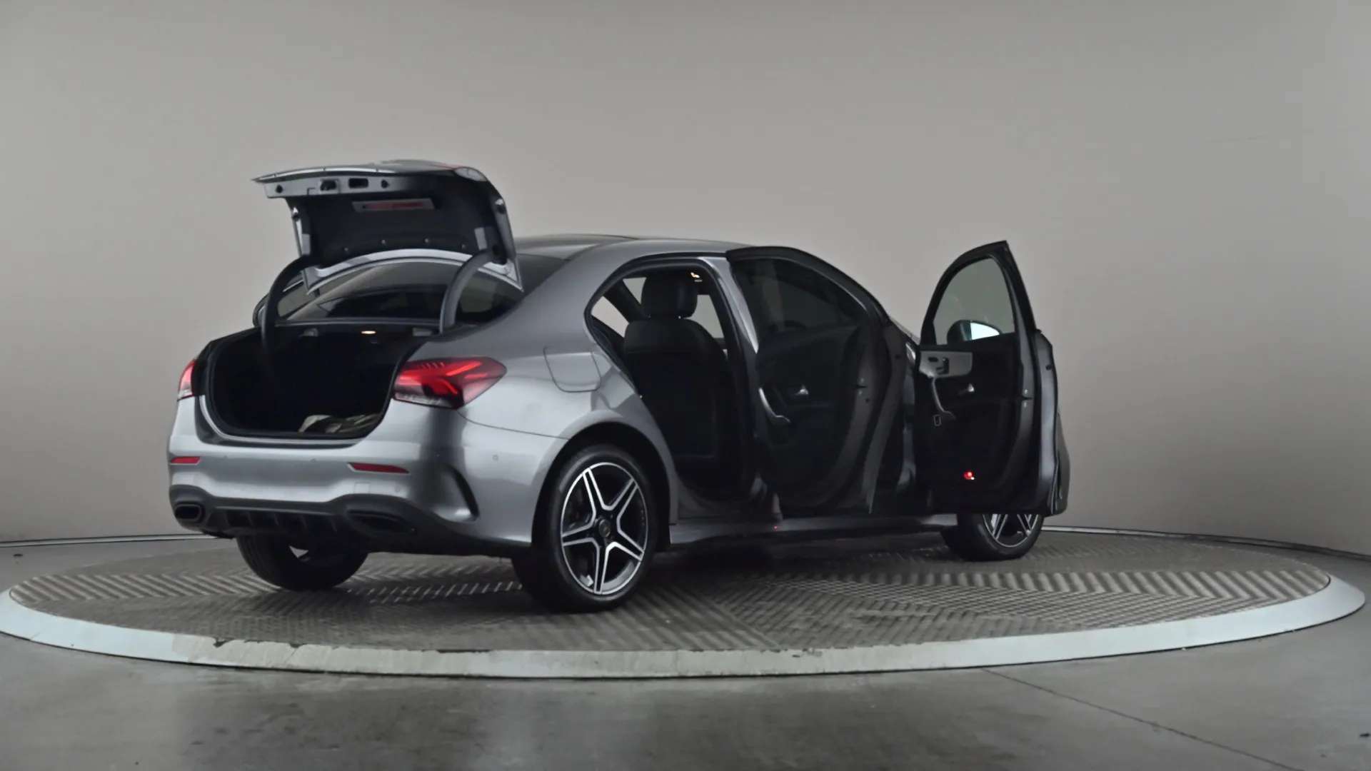 2021 MERCEDES-BENZ A CLASS 2021 MERCEDES-BENZ A CLASS