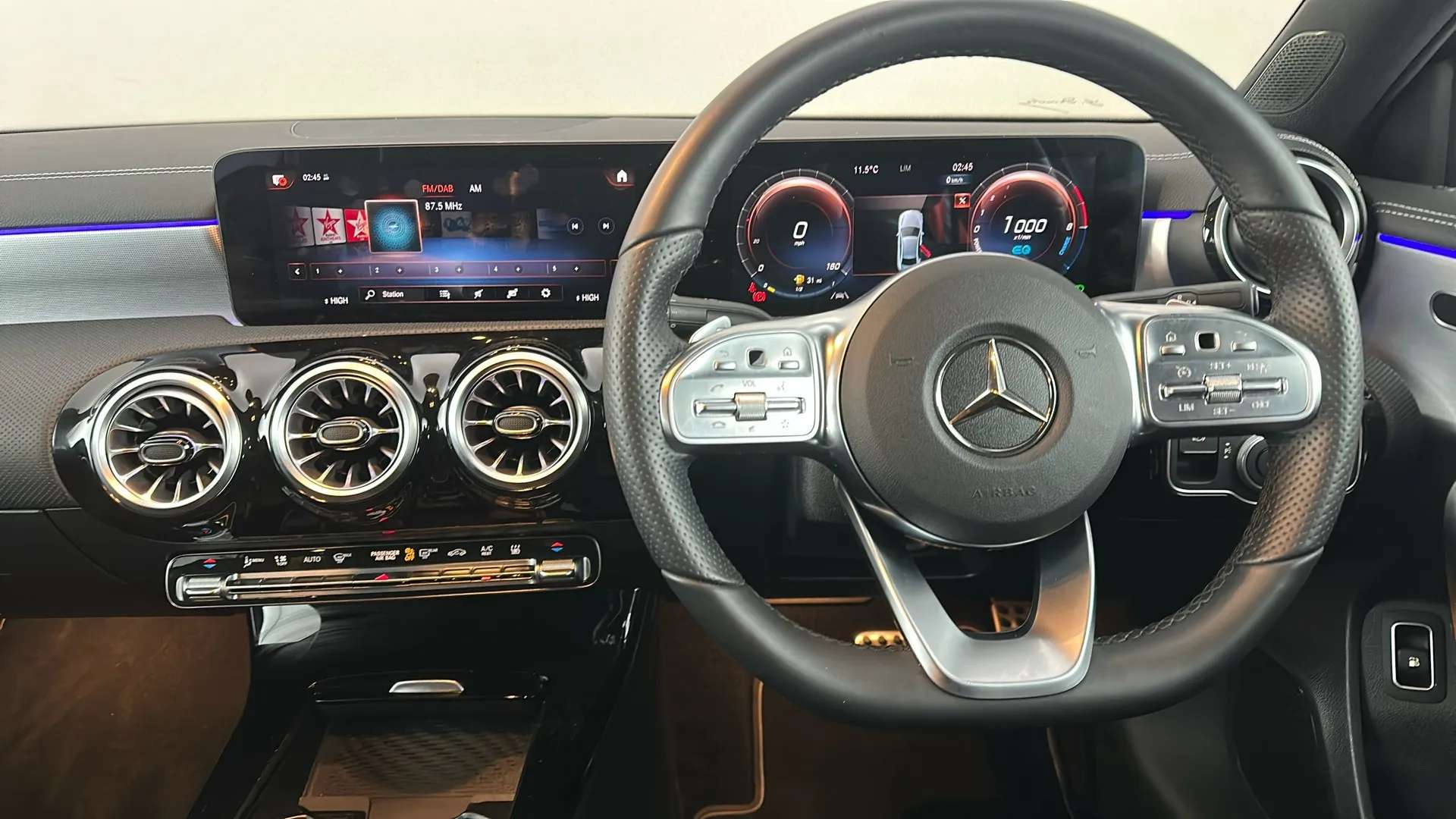 2021 MERCEDES-BENZ A CLASS 2021 MERCEDES-BENZ A CLASS