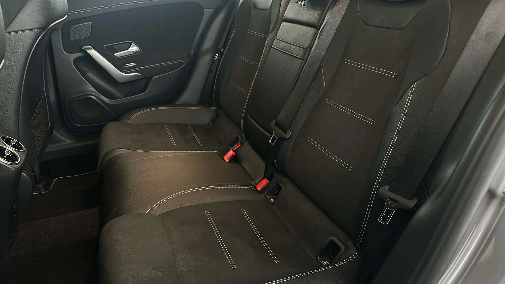 2021 MERCEDES-BENZ A CLASS 2021 MERCEDES-BENZ A CLASS