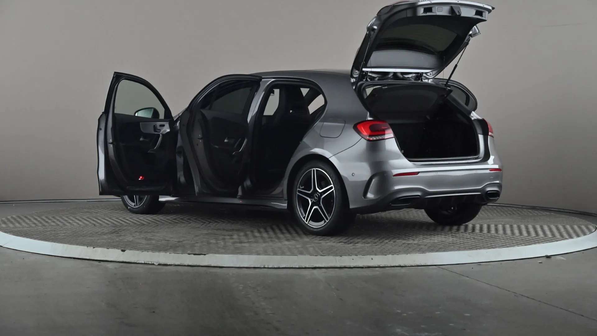 2021 MERCEDES-BENZ A CLASS 2021 MERCEDES-BENZ A CLASS