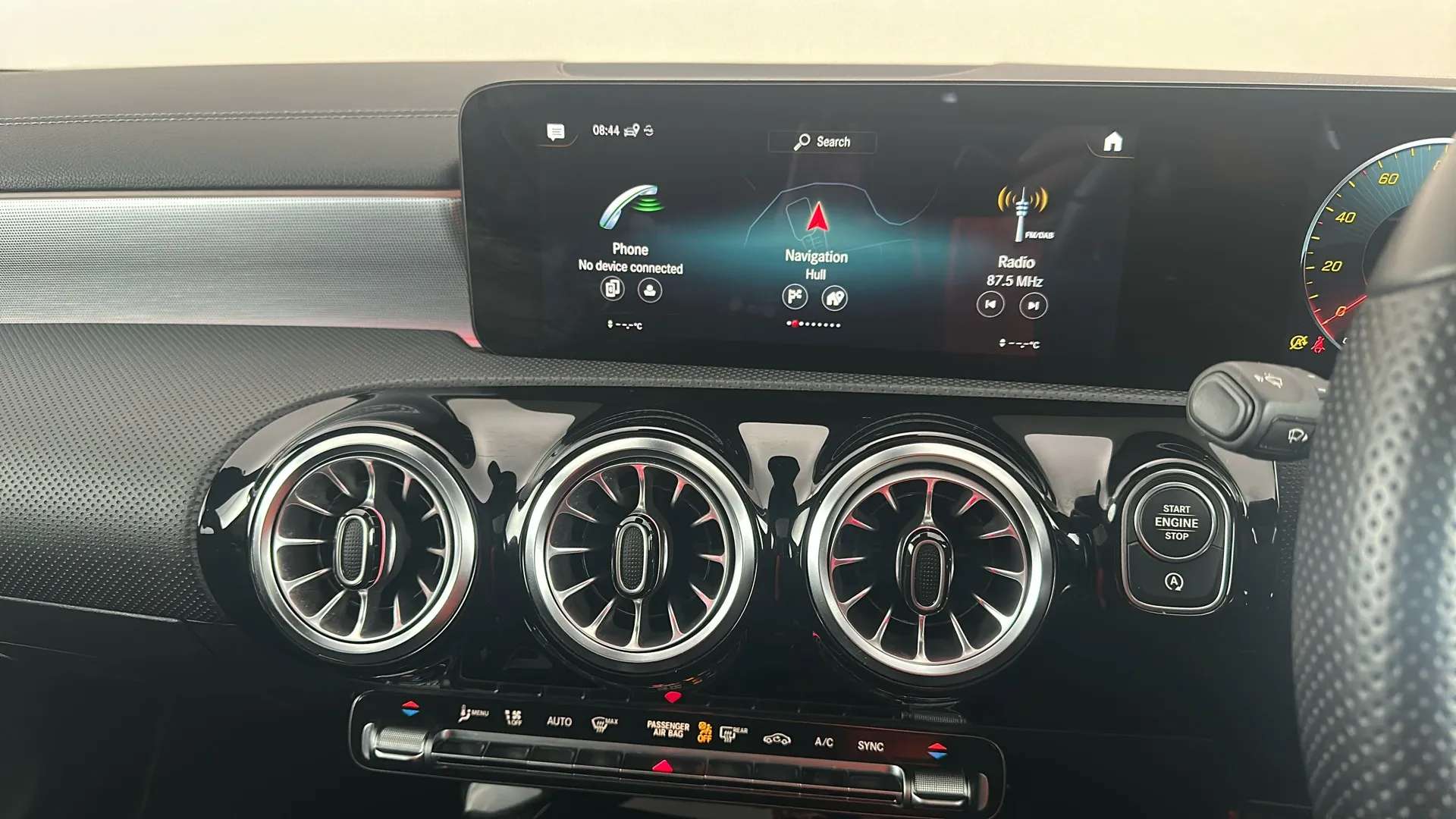 2021 MERCEDES-BENZ A CLASS 2021 MERCEDES-BENZ A CLASS