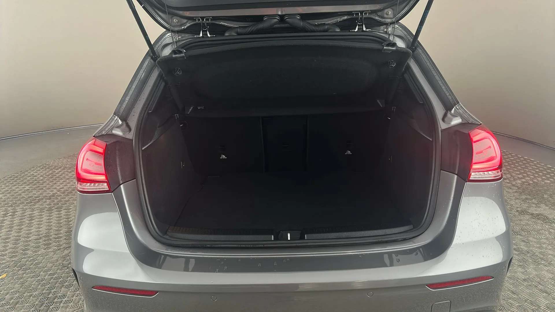 2021 MERCEDES-BENZ A CLASS 2021 MERCEDES-BENZ A CLASS