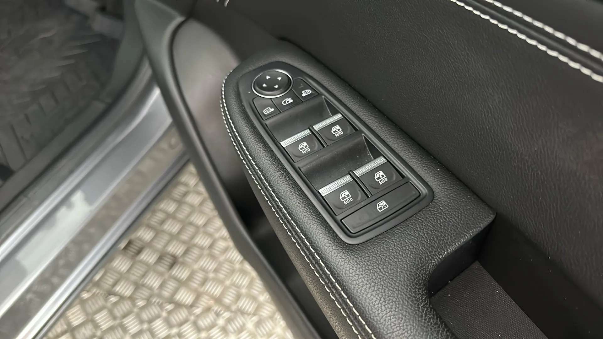 2023 RENAULT ARKANA 2023 RENAULT ARKANA